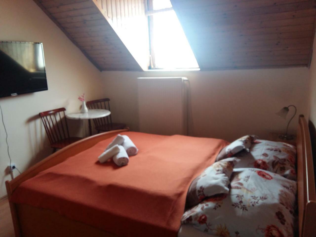 Bed and Breakfast Retro Panzio Pětikostelí Exteriér fotografie